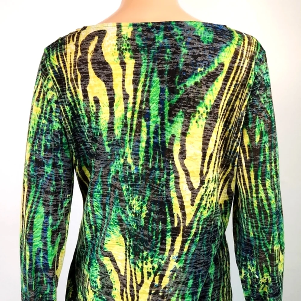 Chaus Blouse Size M